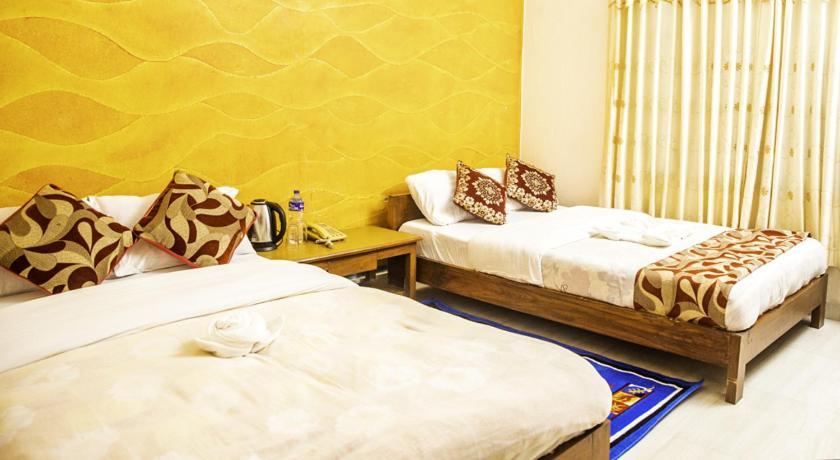 Hotel Grace Pokhara Kültér fotó